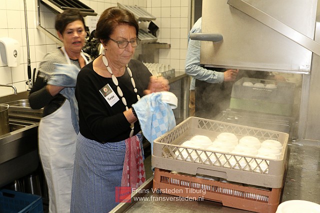20151220 eetmetjehart kerstdiner2015 frans versteden fotografie tilburginbeeld FRVE9782.jpg